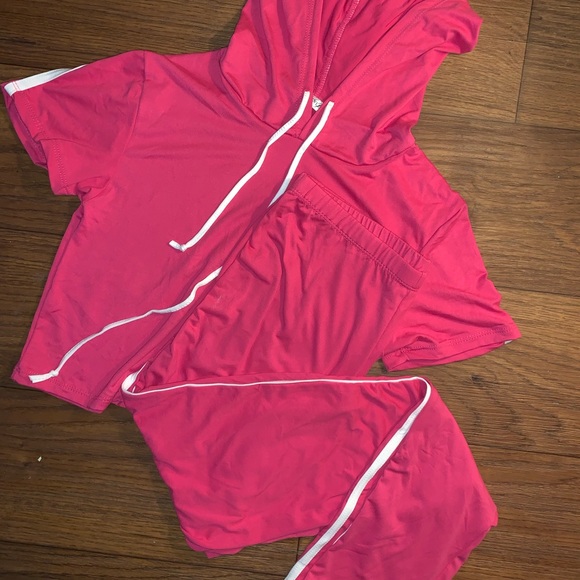 On The Run Jogger Set - Picture 4 of 6